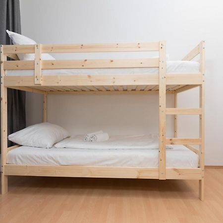 Spacious 2 Bedrooms Apartment In 4Th District Near Karlskirche Вена Экстерьер фото