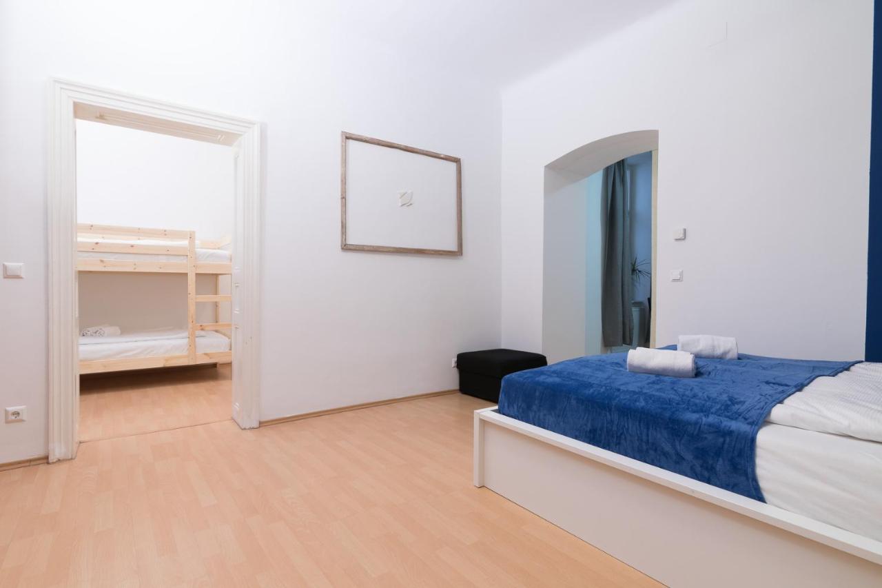 Spacious 2 Bedrooms Apartment In 4Th District Near Karlskirche Вена Экстерьер фото