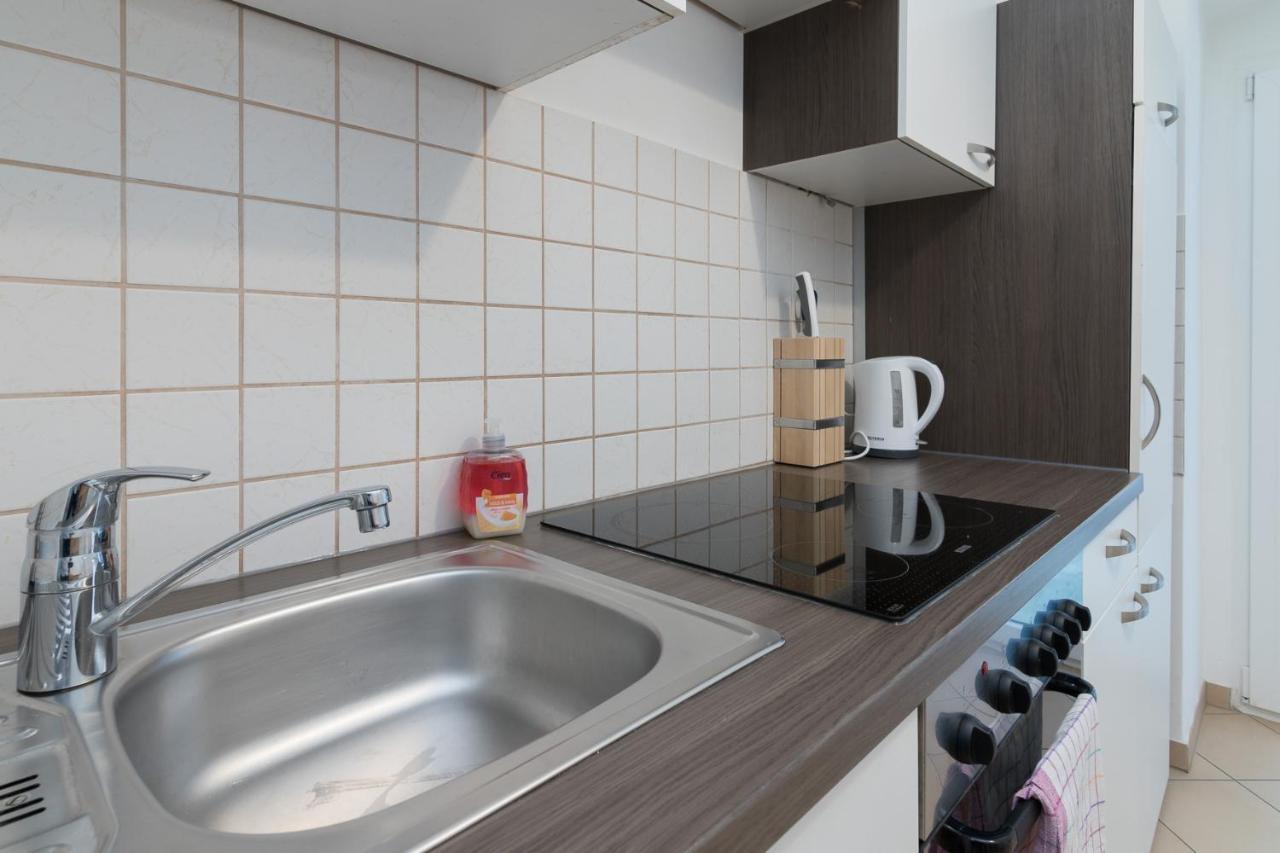 Spacious 2 Bedrooms Apartment In 4Th District Near Karlskirche Вена Экстерьер фото